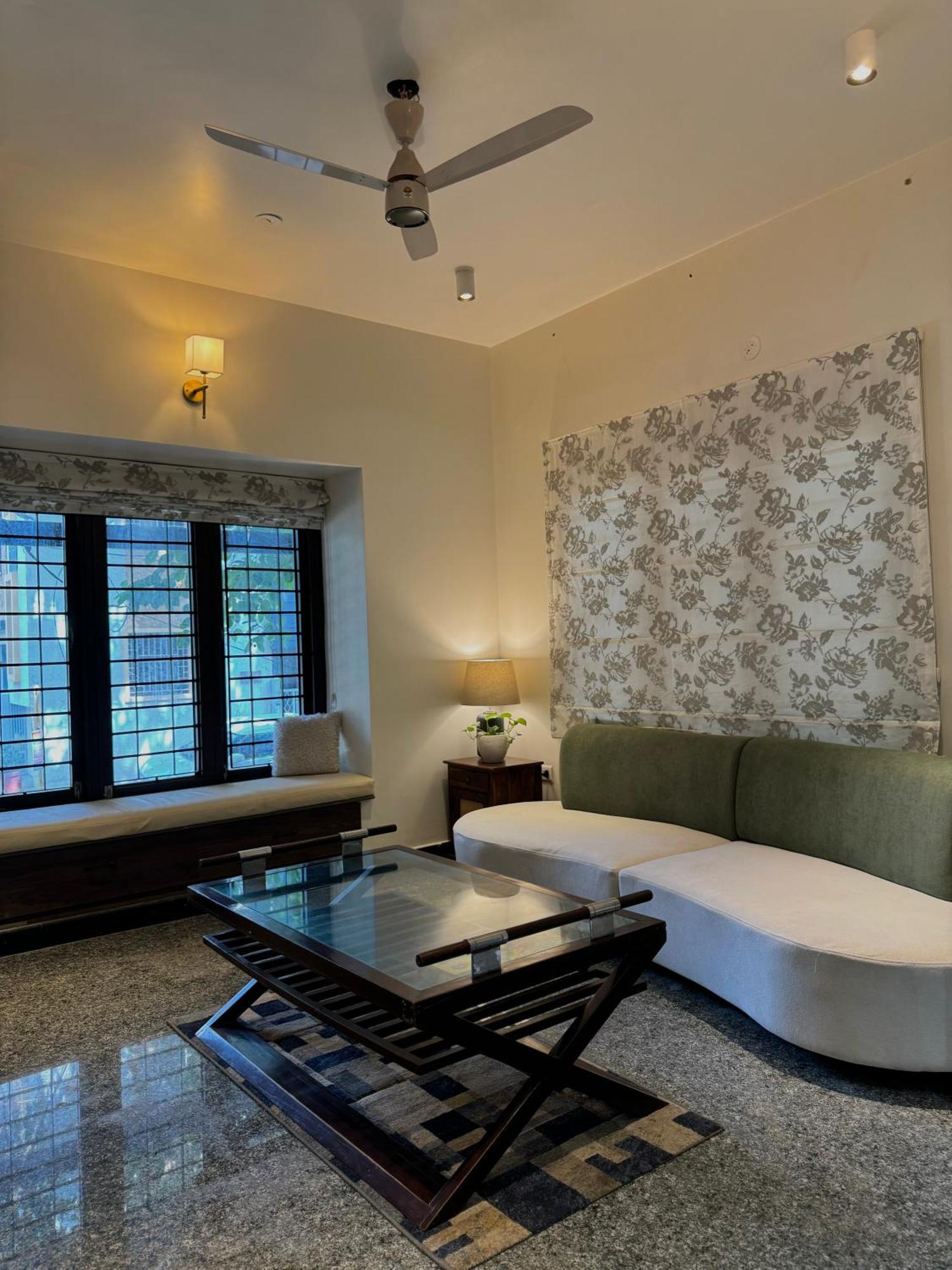Apartamento Idam Na Mama Bangalore Exterior foto